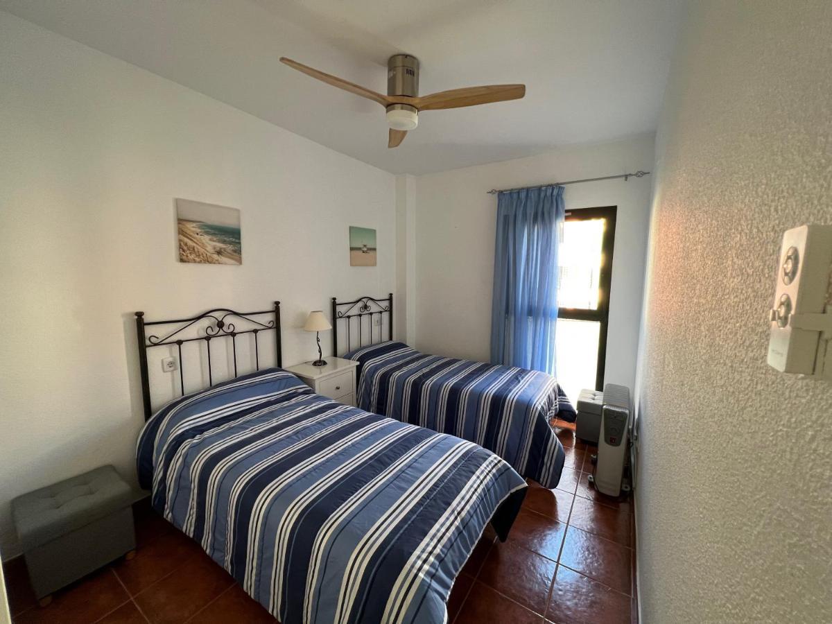 Apartamento En Urbanizacion De Primera Linea De Playa, Atlanterra סהרה דה לוס אטונס מראה חיצוני תמונה